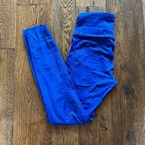 Lulu 7/8 Blue Leggings